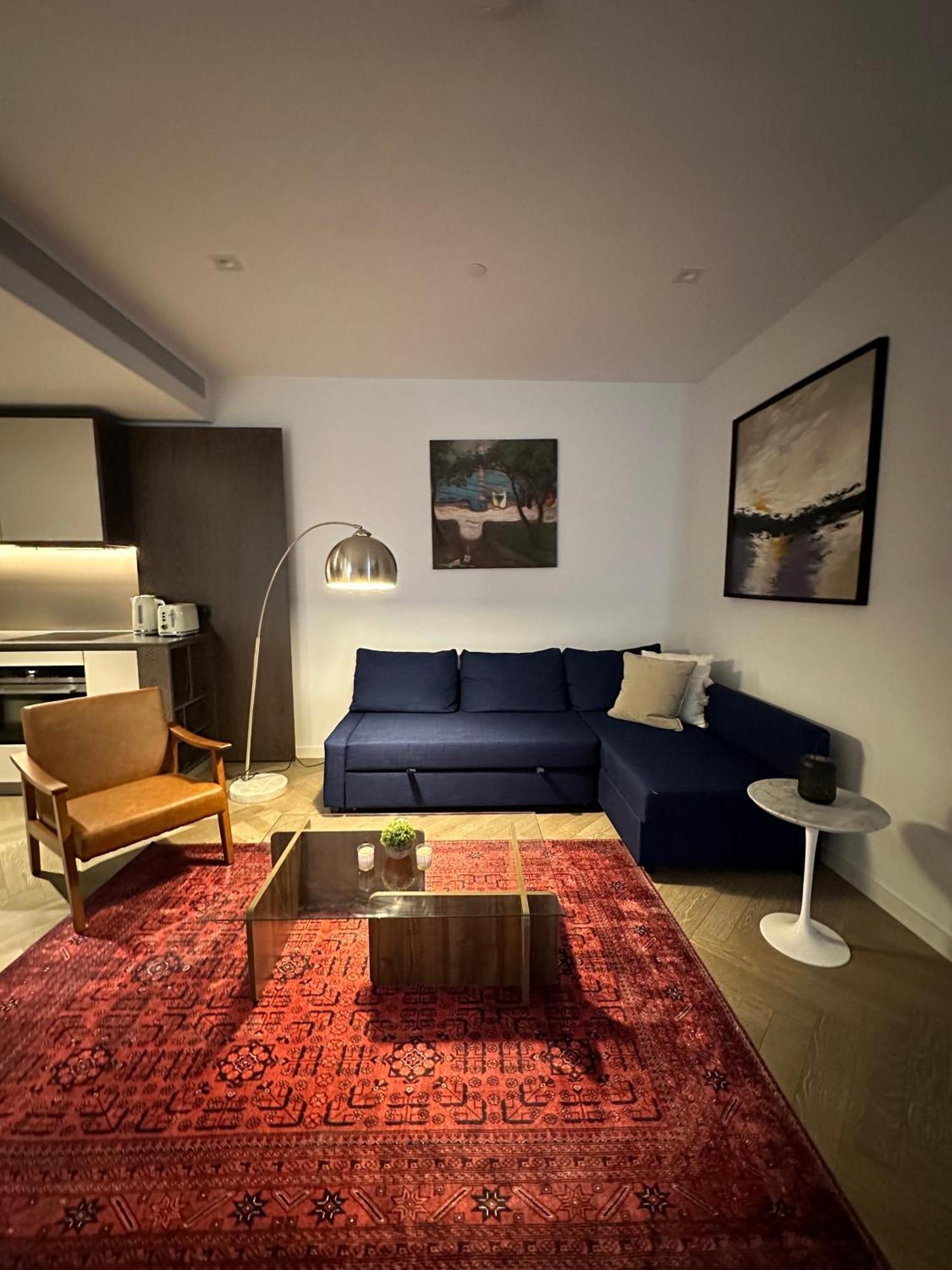 Battersea Power Station Apartment London Exterior photo